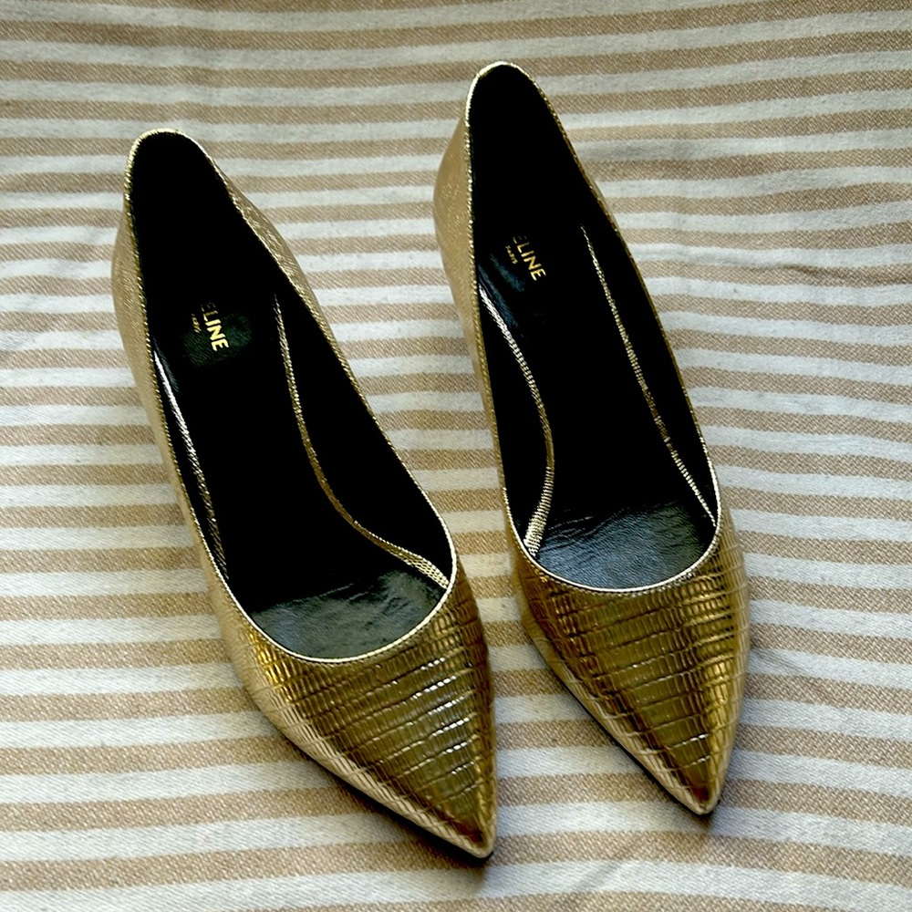 Celine women’s embossed leather gold pumps size 7.5